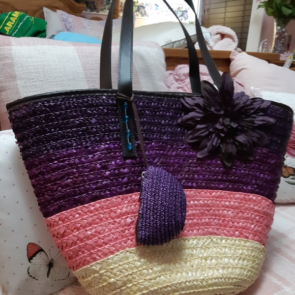 Wicker Purse.  Multi colored. - Picture 1 of 4